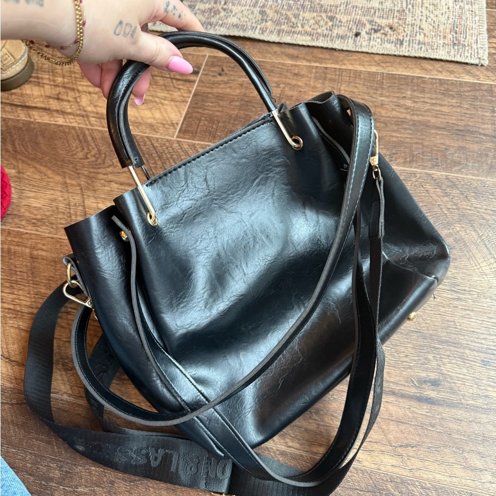 Jingpin Black Women's Satchel - Picture 2 of 5